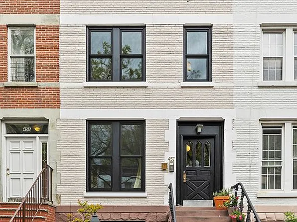 457 Halsey St, Brooklyn, NY 11233