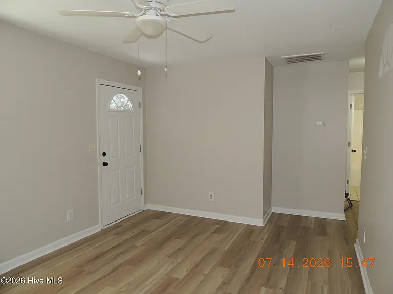 130 Miracle Dr #6 — Photo 13