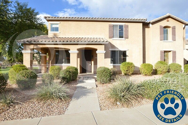 1st image of 82 E Palomino Dr