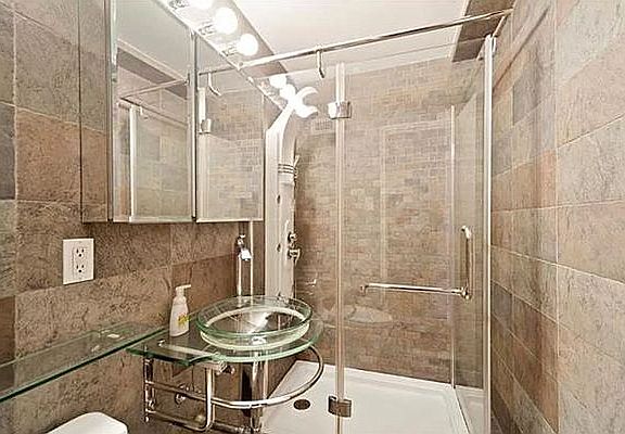 4th image of 225 E 46th St APT 8E