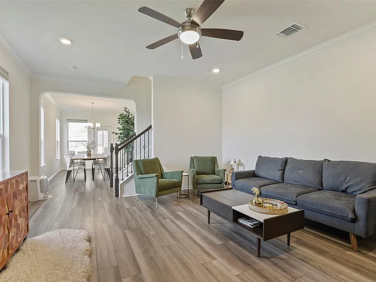 14500 Jackson Browning Ln — Photo 3