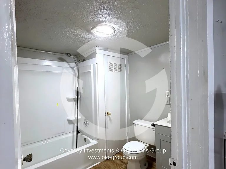 501 W Harrison Ave — Photo 10