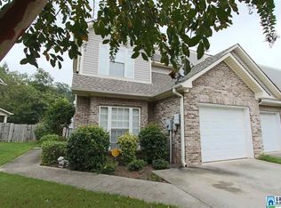 4136 River Walk Ln, Vestavia Hills, AL 35216