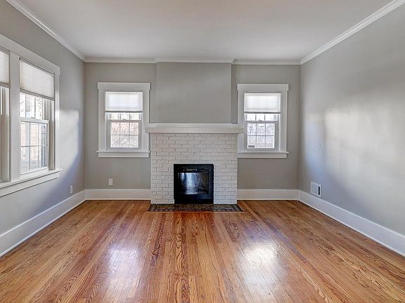 5th image of 1095 S 51st St