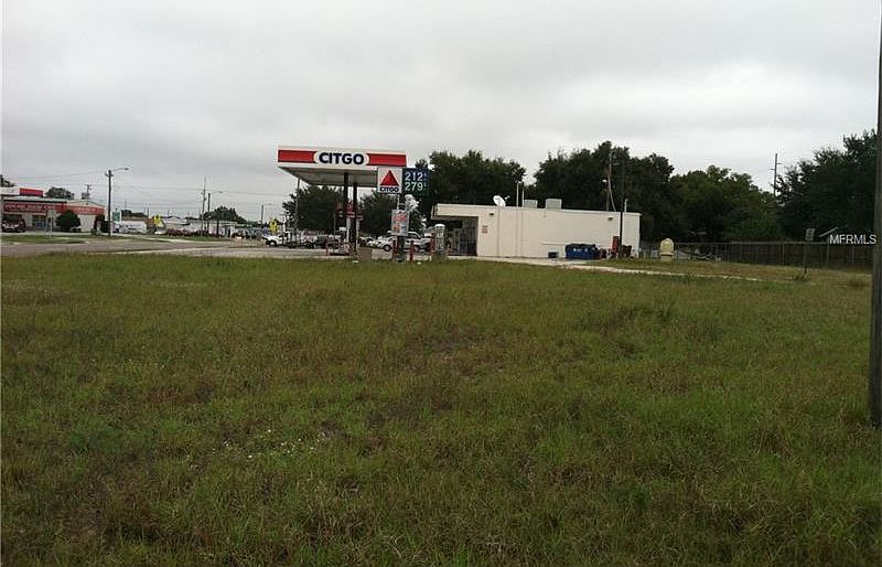 2nd image of 150 S Us Highway 17