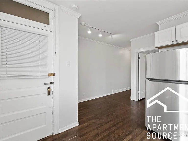 5428 N Campbell Ave #3S — Photo 4