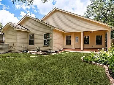 1514 Mooreshill Dr — Photo 3