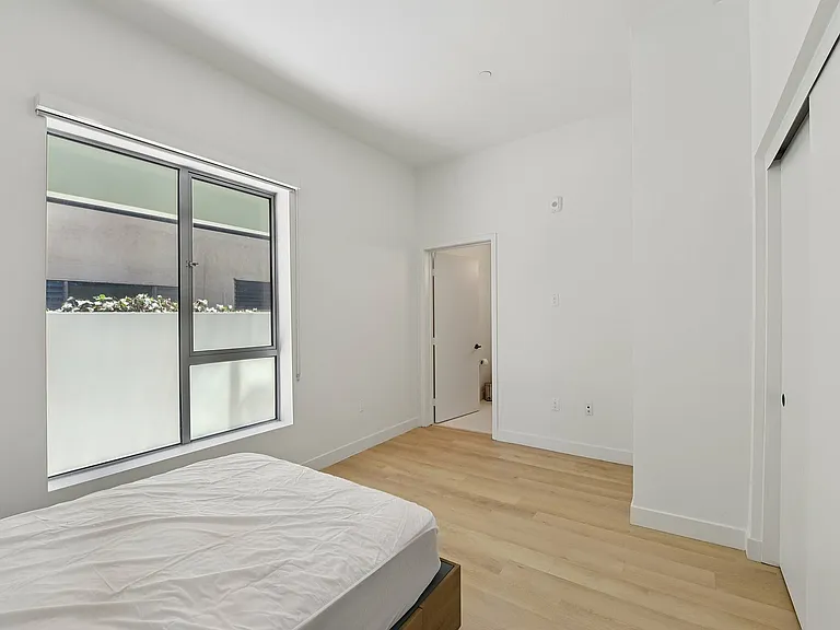 Private Suite - 103D