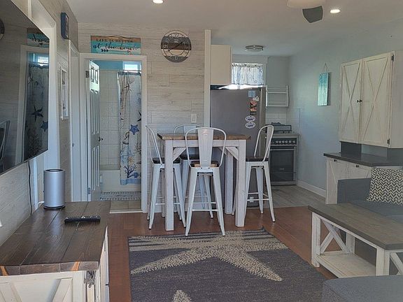 5th image of 435 E 17th Ave #16