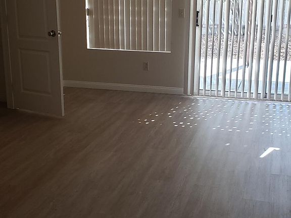 3rd image of 32023 Calle Espinosa