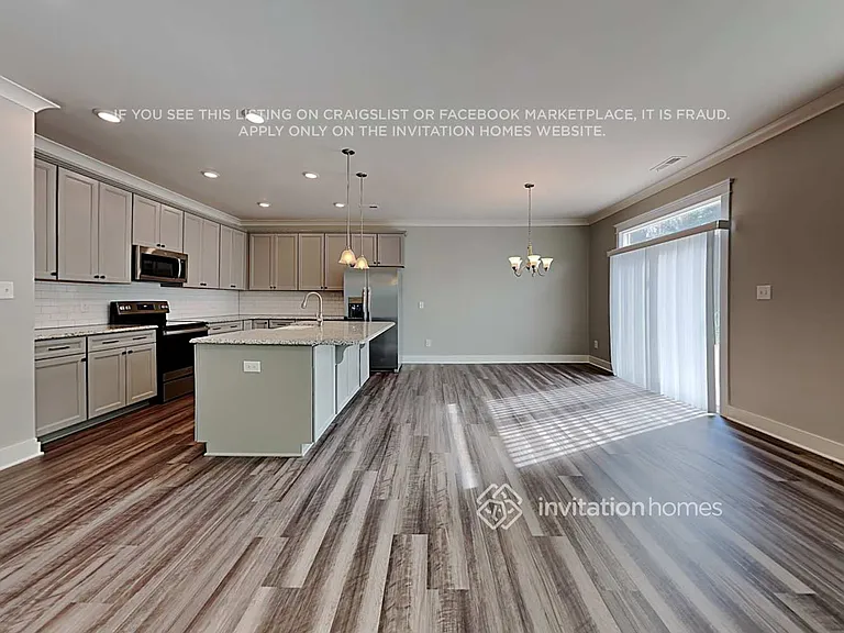 150 Habersham Ct — Photo 7