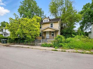 1026 W 2nd St, Dayton, OH 45402
