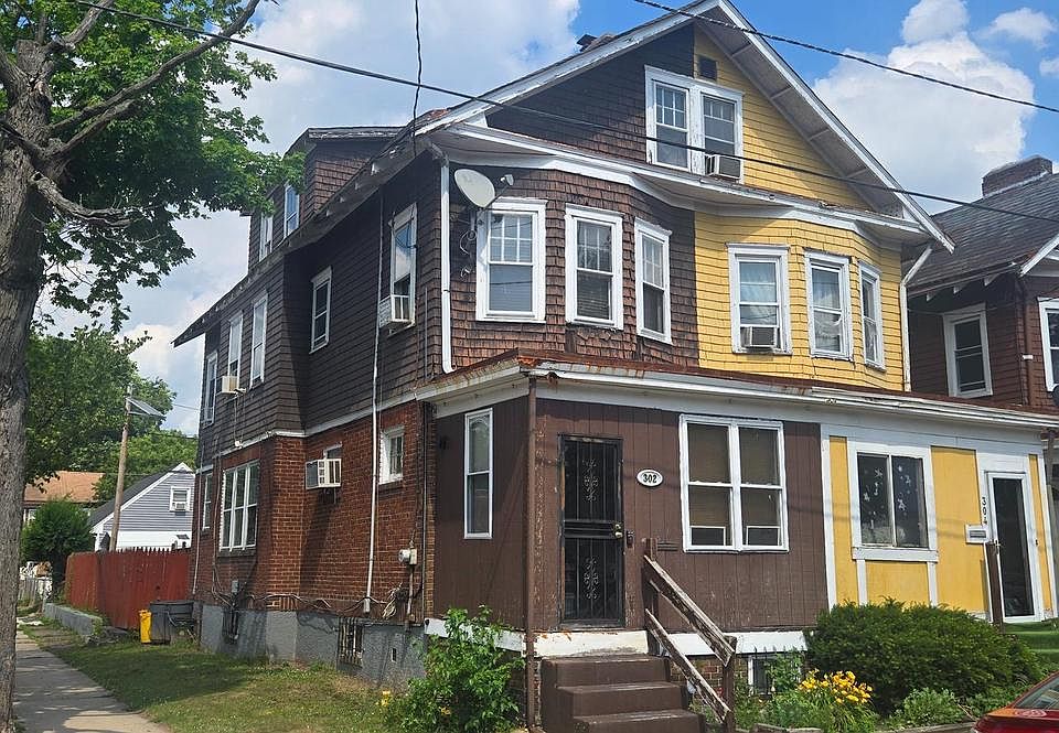 1st image of 302 Cleveland Ave