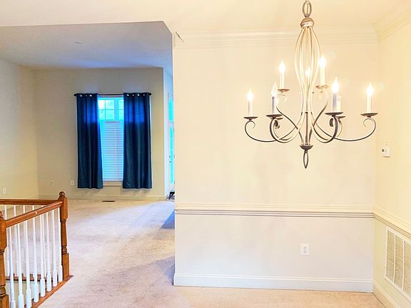 5th image of 5981 Meadow Brook Dr