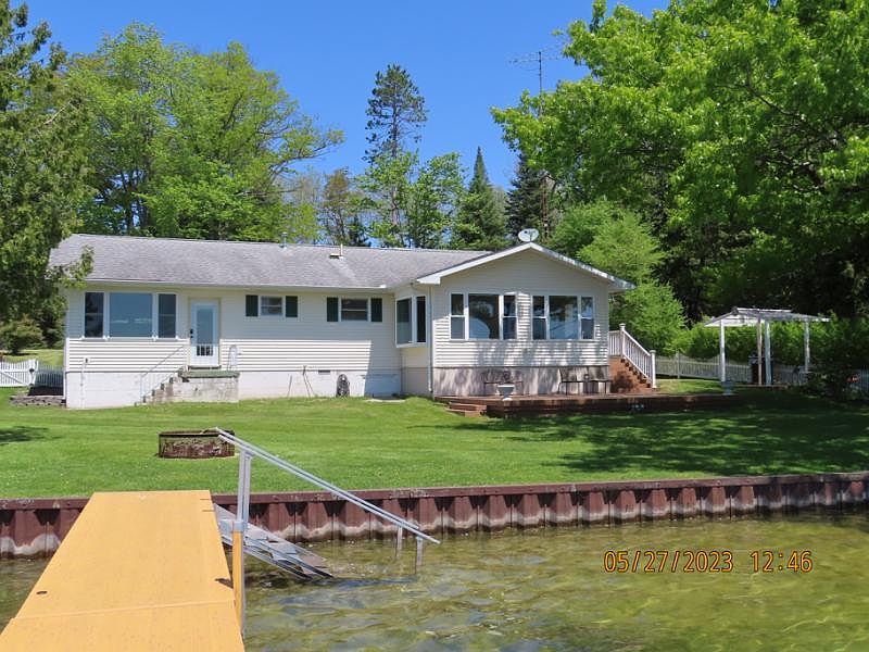 2075 W Trask Lake Rd, Barton City, MI 48705 MLS 077230022 Zillow