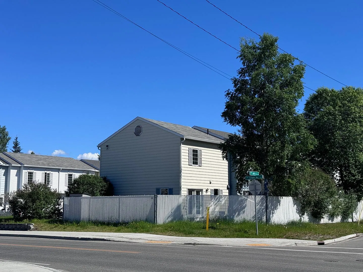 Newly Remodeled 2 Bed, 1 Bath In Town! — Photo 3