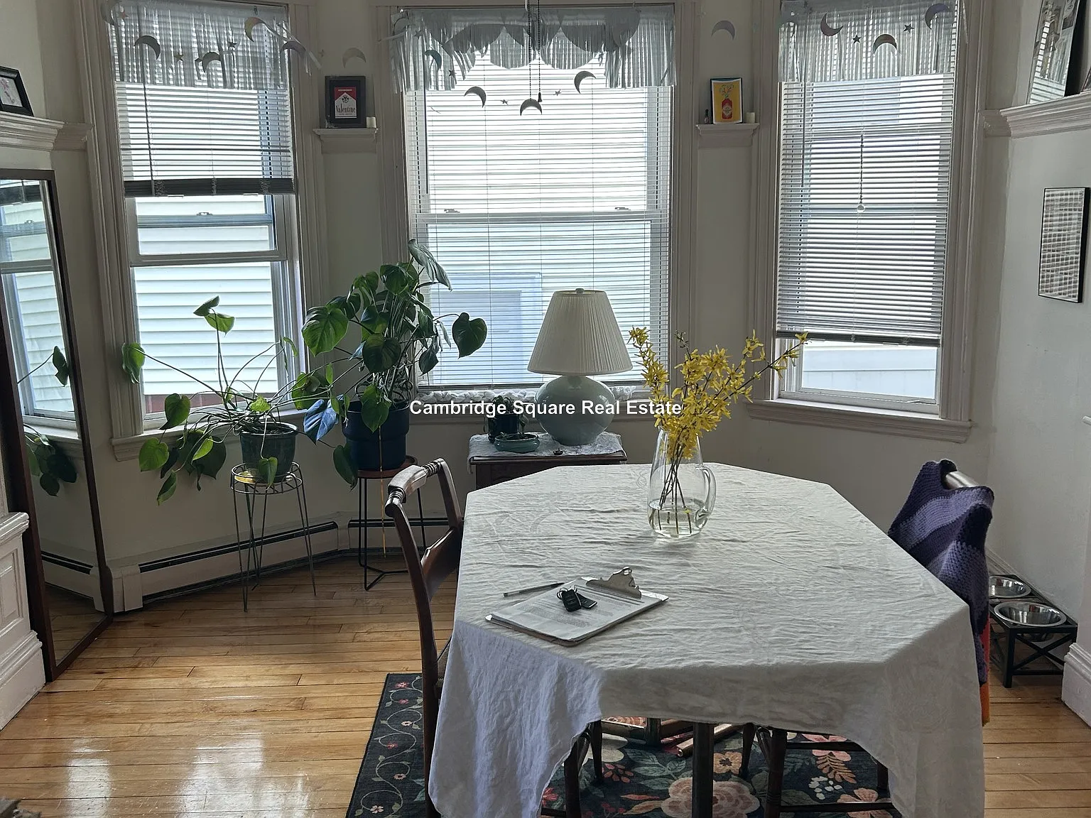 2 bed, 1.0 bath, 1000 sqft, $2,900 — Photo 1