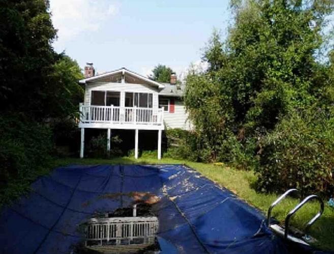 2nd image of 2303 Birmingham Ct