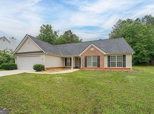 1419 Faith Dr, Winder, GA 30680