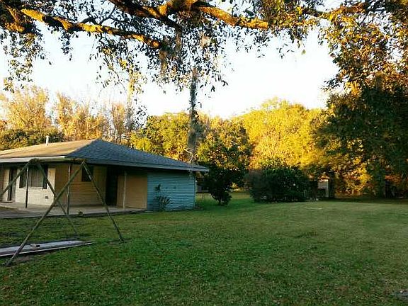 5th image of 152 Lorraine Dr