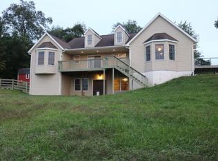 26224 Jelloway Rd, Danville, OH 43014