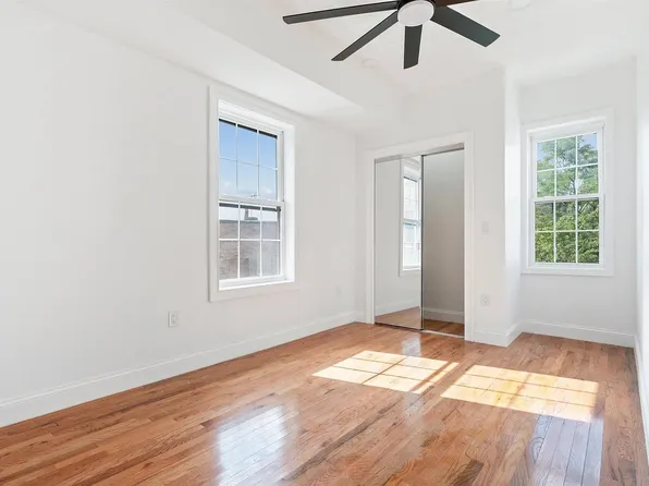 133 West 4th Street image 10 of 14