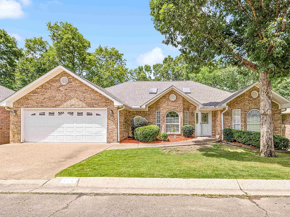1st image of 124 Southpark Pl