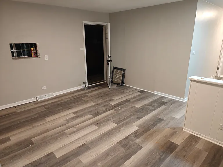 436 W Division St #2 — Photo 17