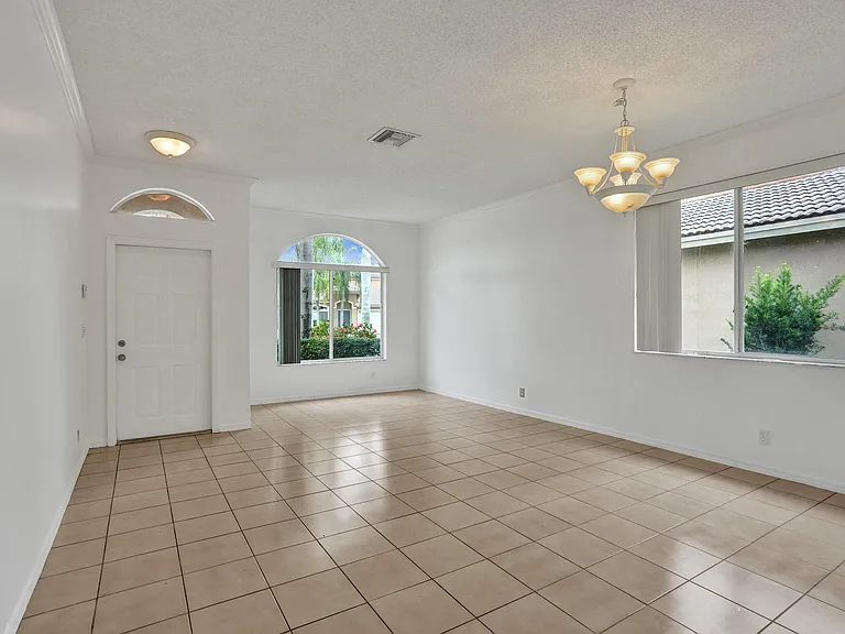 3717 Pebblebrook Mnr — Photo 9