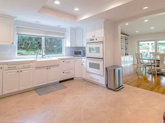 4th image of 10 N Peregrine Cir