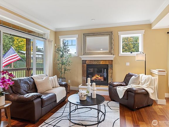 3rd image of 25204 19th Avenue NE