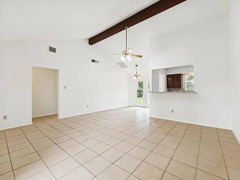 2723 N Brompton Dr — Photo 7