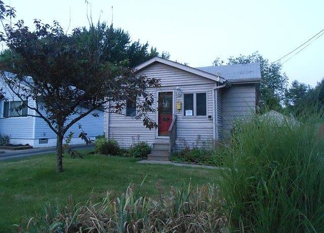 1st image of 185 Grace Ave