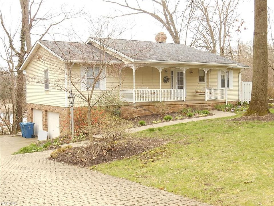 1st image of 648 Surfside Dr