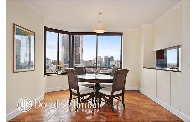 Sold by Douglas Elliman | media 20