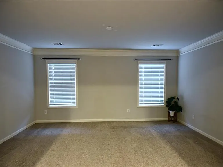 4358 Mantova Dr — Photo 20