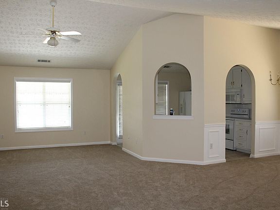 2nd image of 763 Jacoby Dr