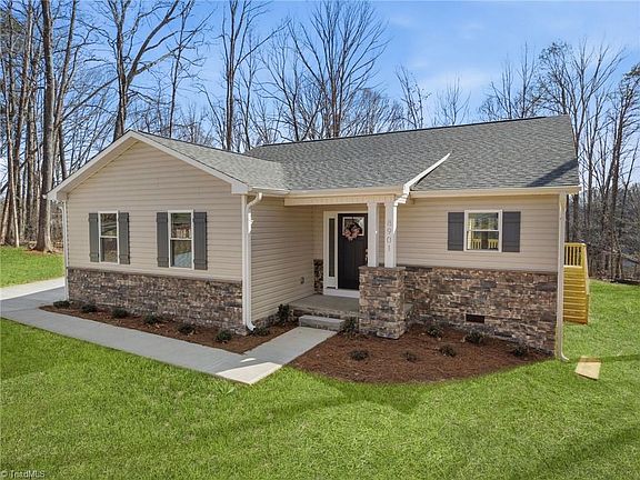 4th image of 8901 Westing Ct