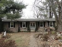 1st image of 641 Albany Dr