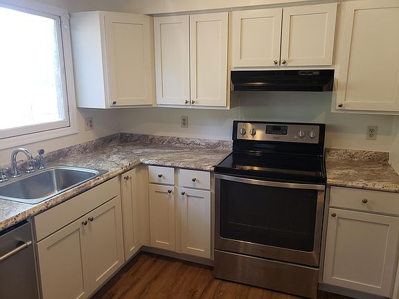 5th image of 4701 Wellesly Dr