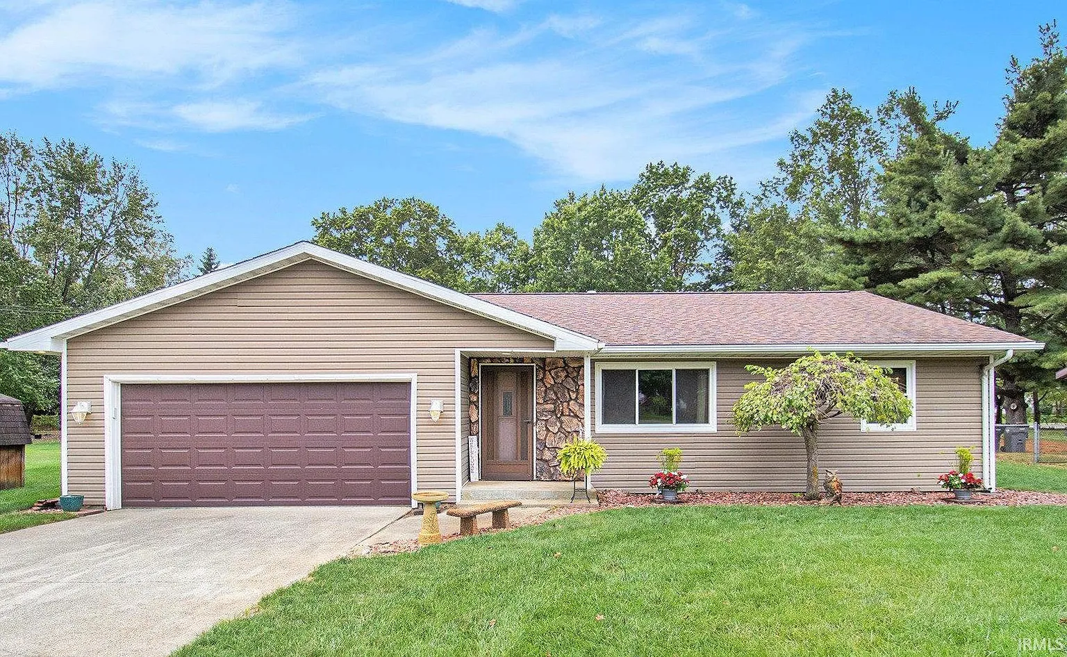 54575 Bittersweet Rd photo 1