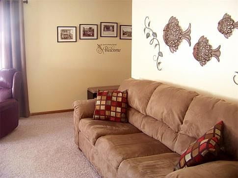 4th image of 15290 Bashford Ave