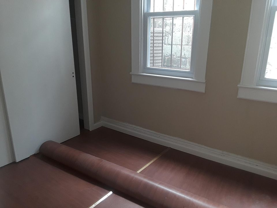 2nd image of 7 Monroe St