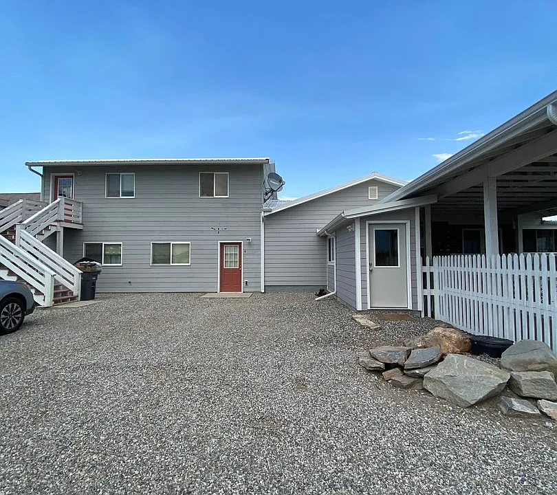 22567 Frontage Rd