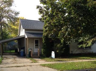 1108 Dunbar St, Essexville, MI