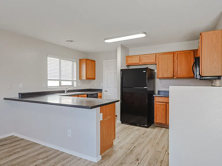 8608 W Superior Ave — Photo 7