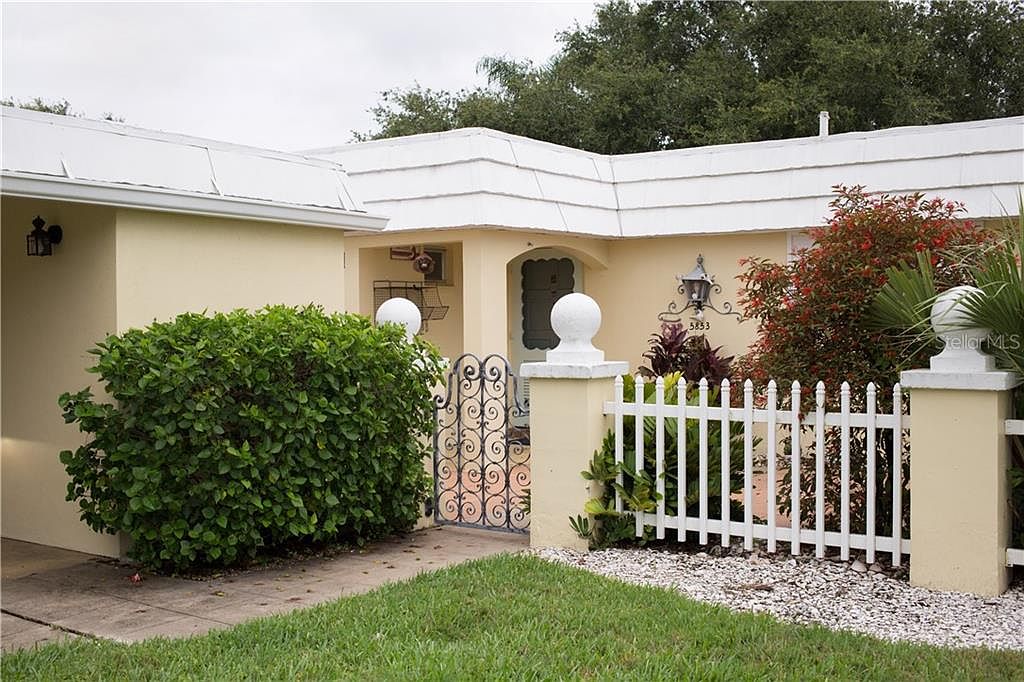 0851e8f62bf5793c94d15db87472ff