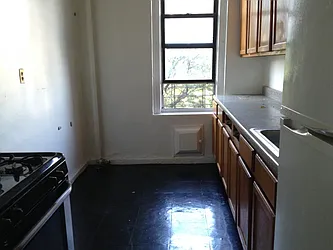 Rented by Bedford 6 Real Estate