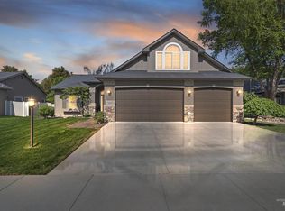 5473 N Stanley Creek Ave, Meridian, ID 83646