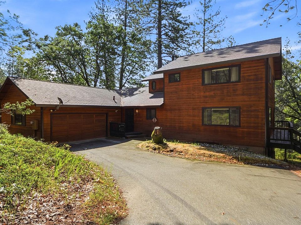 1st image of 661 Cape Horn Rd E